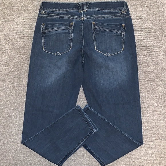 Democracy Jeans - Picture 2 of 7